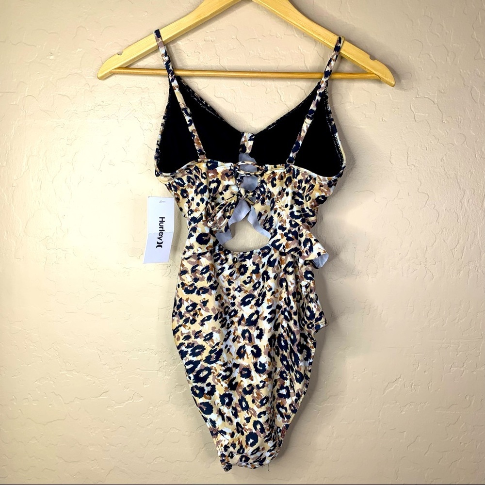 NEW Hurley Leopard One-Piece Ruffled Monokini - Picture 8 of 8